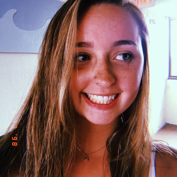 sarah_akins